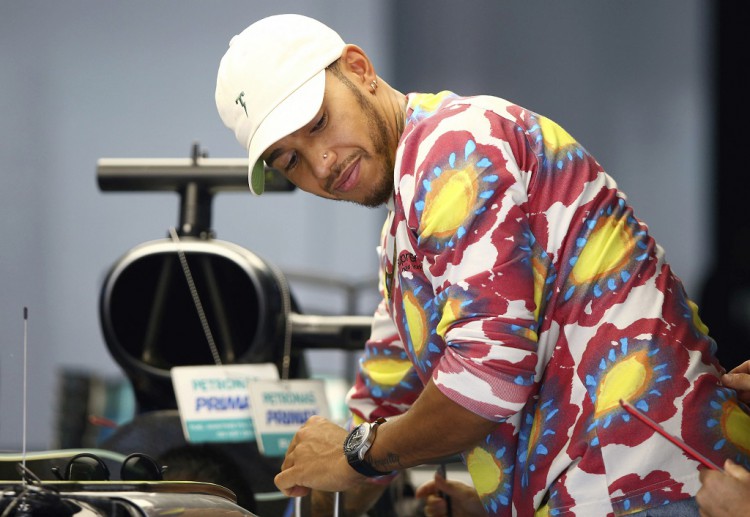 Lewis Hamilton is sports betting favourites as he establishes wider lead going to Malaysia