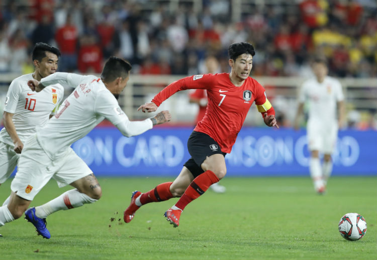 대한민국은 볼리비아를 상대로 국제 친선경기를 하기 위해 토트넘 홋스퍼의 손흥민을 소환했다.