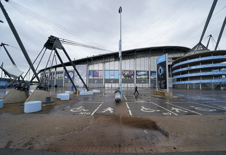 เกม แมนฯ ซิตี้ ปะทะ เวสต์แฮม ใน พรีเมียร์ลีก อังกฤษ 2020 ถูกเลื่อนออกไปเนื่องจากพายุ