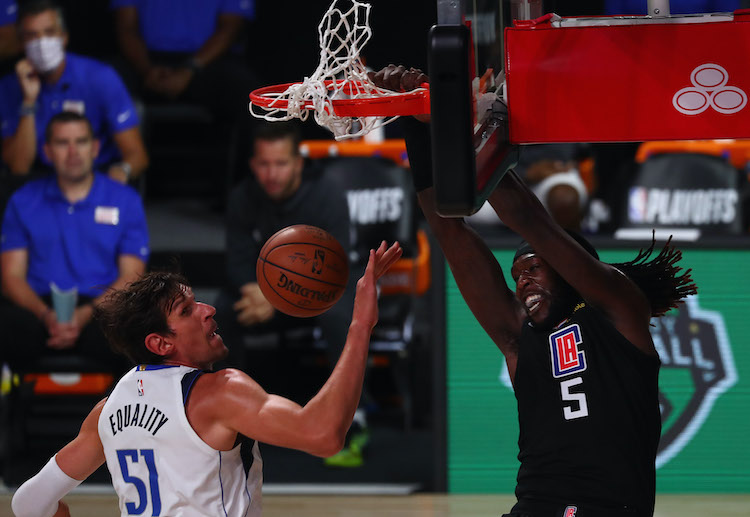 NBA 达拉斯独行侠的马扬诺维奇跑位