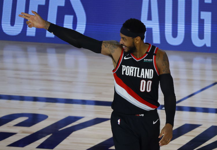 NBA 波特兰开拓者的前锋安东尼跑位