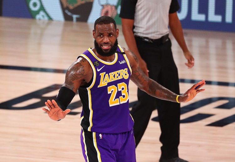 NBA 湖人的勒布朗 詹姆斯跑位