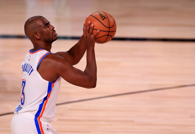 NBA 雷霆的球员的图片