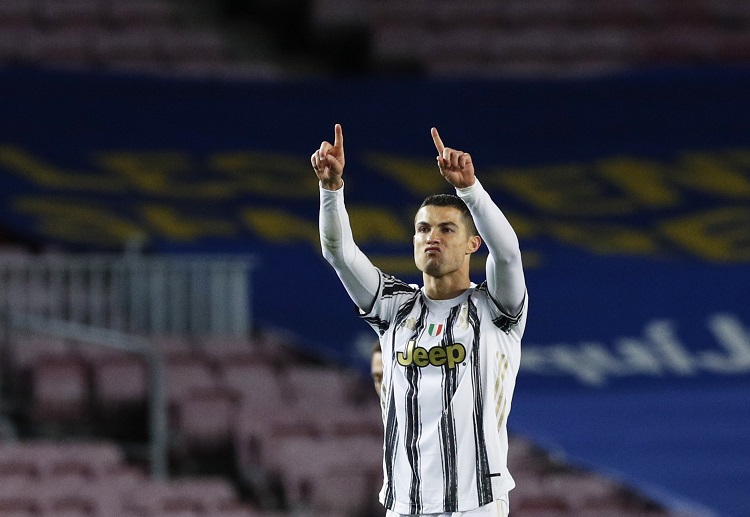 Ronaldo sukses cetak dua gol penalti di Liga Champions kontra Barcelona