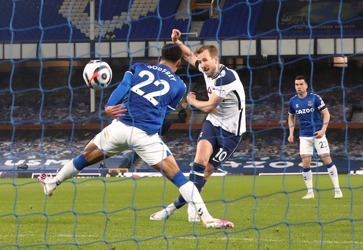 Premier League: Tottenham bất ngờ ghi bàn vươn lên dẫn trước