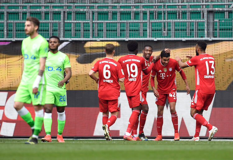 德甲 拜仁 的穆勒的行动瞬间