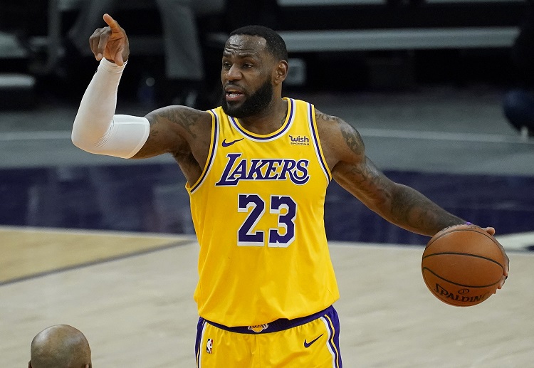 NBA 湖人队的粉丝忧心忡忡