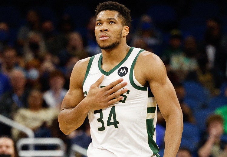 The Milwaukee Bucks eye another road game victory to extend their winning streak in the NBA