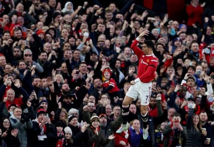 Premier League: Cristiano Ronaldo scored a hat-trick in Manchester United's 3-2 win against Tottenham Hotspur