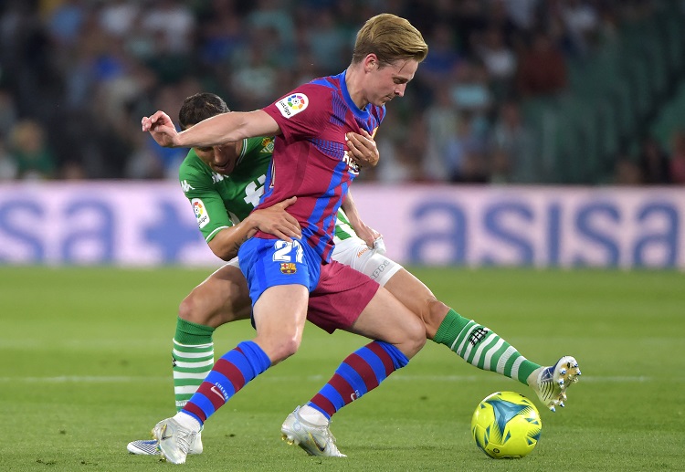 Premier League: Is Frenkie de Jong what Manchester United need in midfield?