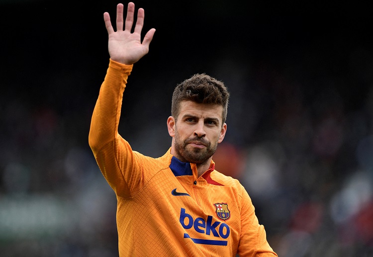 Barcelona defender Gerard Pique bidding his farewell to all the La Liga fans