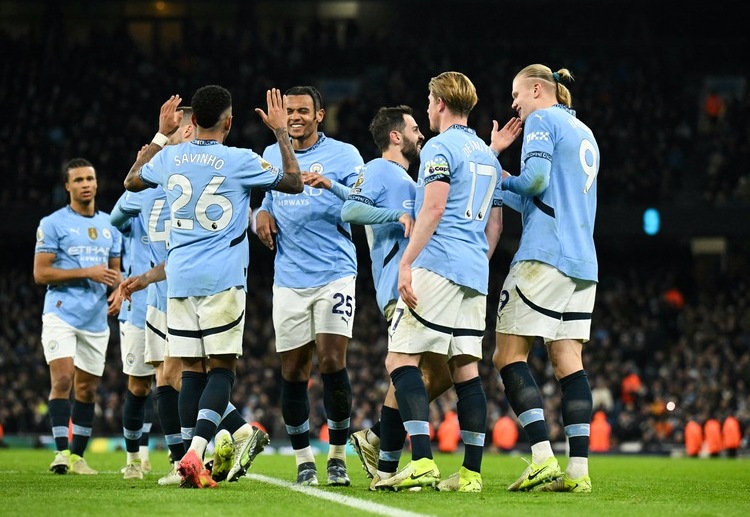 Premier League: Man City còn đang phải vất vả cạnh tranh vị trí trong top 4