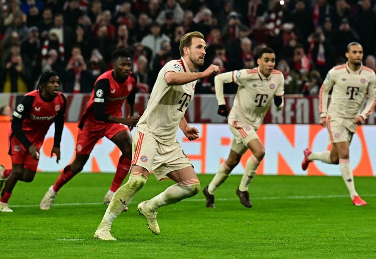 Bayern Munich thắng trận lượt đi vòng 1/8 Champions League 2024/25