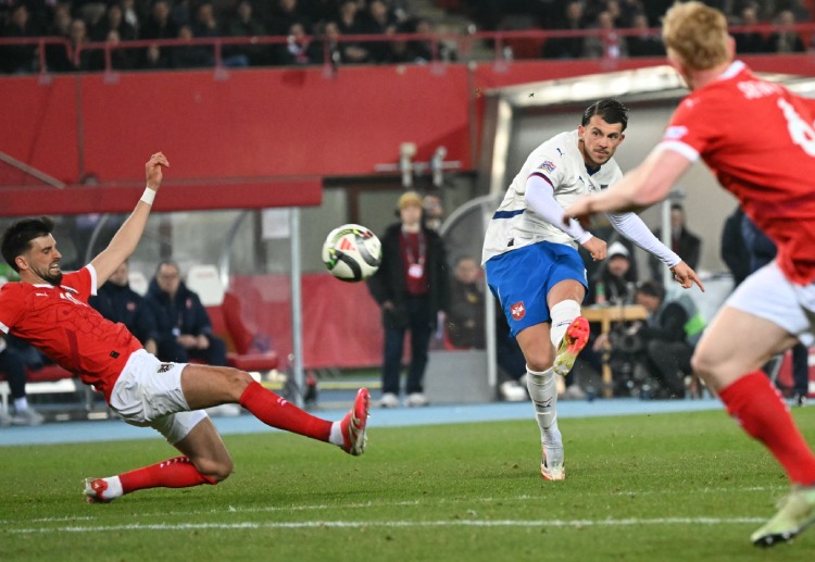 Lazar Samardzic's strike secures Serbia a draw in the UEFA Nations League tie with Austria