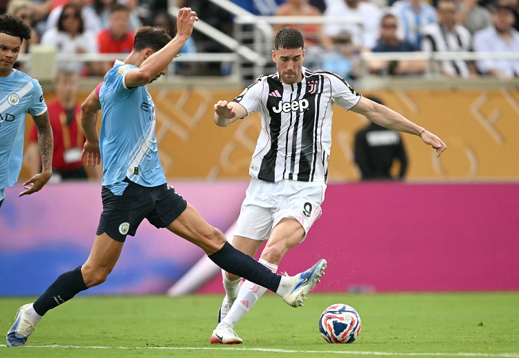 Dusan Vlahovic có khả năng rời Serie A mùa hè này