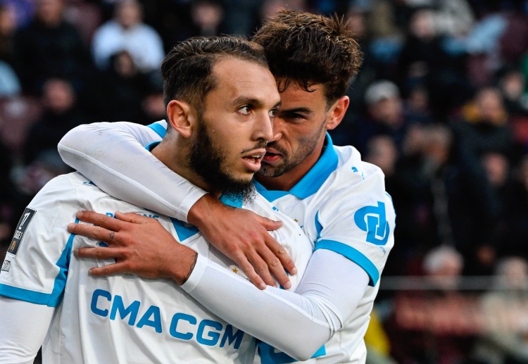 Marseille chỉ còn cách ngôi đầu Ligue 1 của PSG đúng 1 điểm
