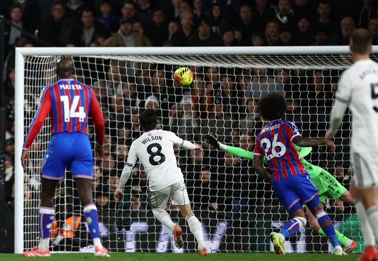 英超联赛 追平比分