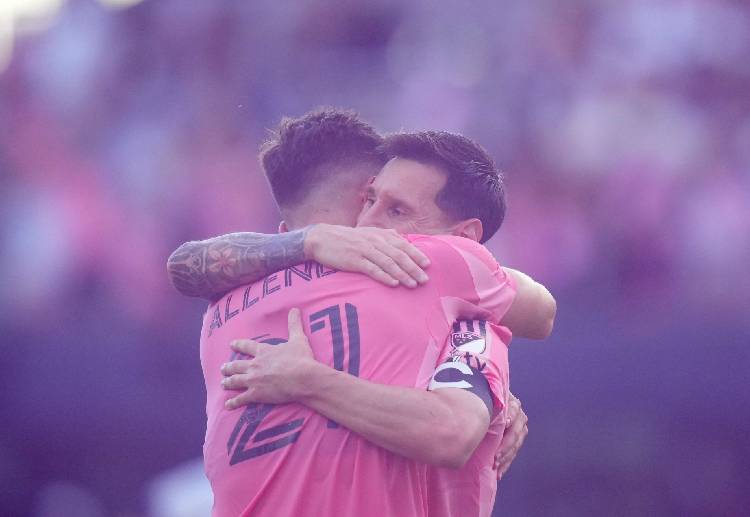 美职联 梅西再次送出精准助攻,阿连德单刀破门,为迈阿密国际锁定3比1胜局