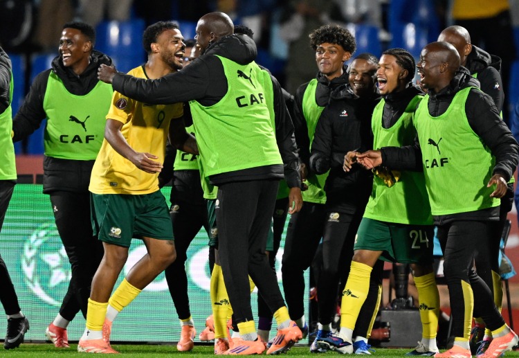 非洲杯 福斯特上轮进球不仅助球队获胜，也追平历史纪录，成为第二位在英超效力期间于非洲杯进球的南非球员。