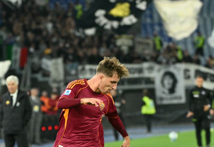 意甲联赛 罗马在关键时刻错失机会,巴尔丹齐的抽射被扑出。