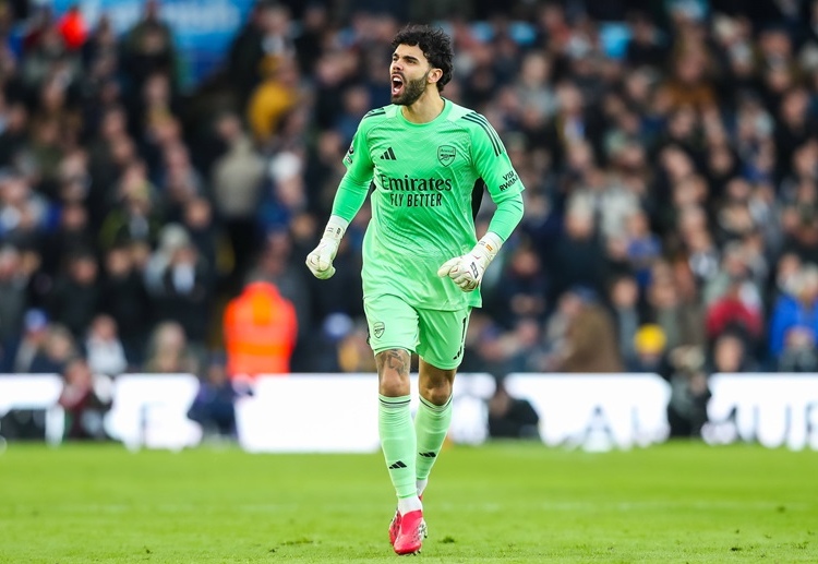 ဒါ့အပြင် ရာယာက ပြီးခဲ့တဲ့ နှစ်ရာသီ ဆက်တိုက် ပရီးမီးယားလိဂ် ရွှေလက်အိတ်ဆုကို ဆွတ်ခူးထားခဲ့သူလည်း ဖြစ်ပါတယ်။