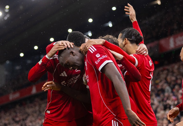 လစ်ဗာပူးလ်ရဲ့ ပရီးမီးယားလိဂ် ချန်ပီယံဆု ကာကွယ်ရေး မျှော်လင့်ချက်တွေ ပျက်ပြားသွားပြီးနောက် နည်းပြ အာနေး ဆလော့တ်ရဲ့ ရာထူးဟာ မရေမရာ ဖြစ်လာခဲ့ပါတယ်။