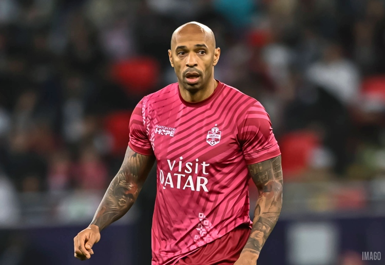 ၂၀၀၁ ကနေ ၂၀၀၆ ခုနှစ် အတွင်း ၅ ရာသီတည်း မှာတင် ပရီးမီးယားလိဂ် ဖလား ၂ ကြိမ်နဲ့ သွင်းဂိုး ၁၃၀ ရယူနိုင်ခဲ့တာ ကပဲ သူဟာ အဆင့် ၁ ဖြစ်ကြောင်း သက်သေခံနေပါတယ်။