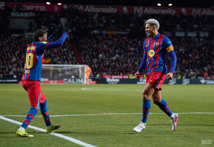 바르셀로나는 이후 하피냐, 마커스 래시포드가 연속 득점포를 가동하며 대승에 마침표를 찍었다.