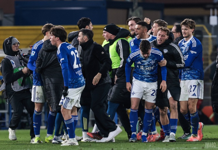 တဖက်မှာ ကိုမိုဟာ ကိုပါအီတာလီယာ ဆီမီးဖိုင်နယ် ကိုလည်း တက်လှမ်းထားသလို၊ စီးရီးအေ နောက်ဆုံး ၈ ပွဲမှာ ၅ ပွဲ နိုင်၊ ၂ ပွဲ သရေ၊ ၁ ပွဲ ရှုံး ဆိုတဲ့ မှတ်တမ်းကောင်းကို ပိုင်ဆိုင်ထားပါတယ်။