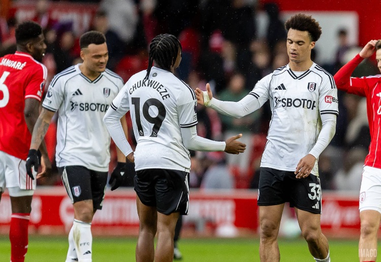 英超联赛 客场战平