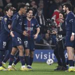 ပြီးခဲ့တဲ့ရာသီက သူတို့ရဲ့ ပထမဆုံးသော ချန်ပီယံလိဂ် ဖလားကို သိမ်းပိုက်နိုင်ခဲ့တဲ့ ပုံစံအတိုင်းပဲ ပီအက်စ်ဂျီက ဒီရာသီမှာလည်း ၁၆ သင်း အဆင့်ကို တိုက်ရိုက် တက်ရောက်နိုင်ခဲ့ခြင်း မရှိပါဘူး။