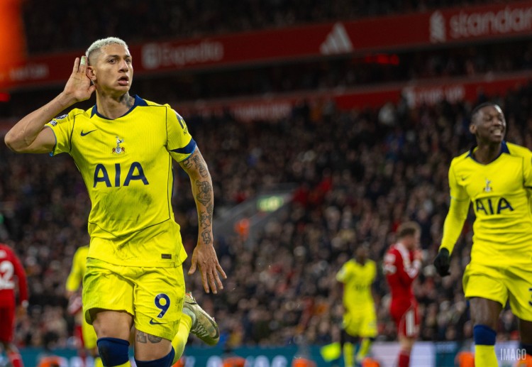 Tottenham giành 1 điểm trên sân Anfield ở vòng 30 Premier League 2025/26