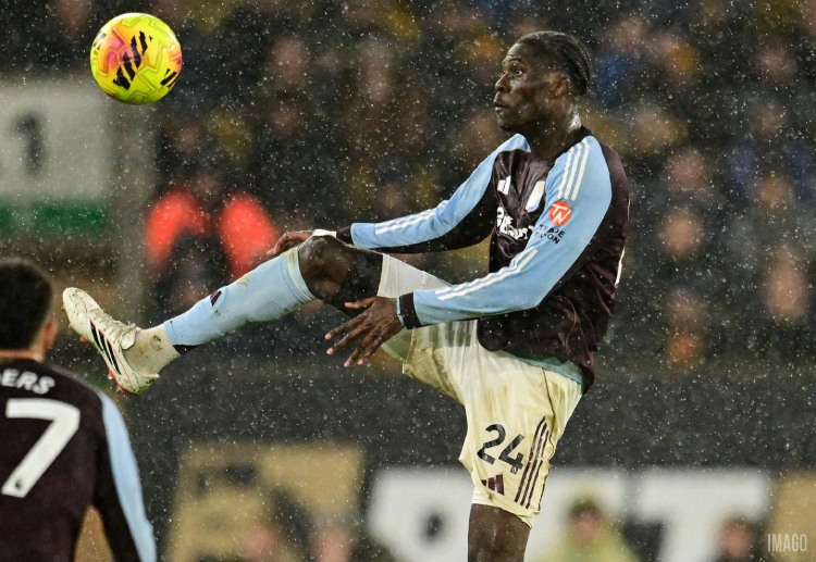 ဒါ့အပြင် ပရီးမီးယားလိဂ် ထိပ်သီး တို့က အက်စတွန်ဗီလာ ကွင်းလယ်လူ အာမာဒူ အိုနာနာကို ခေါ်ယူဖို့ စိတ်ဝင်စားနေပါတယ်။