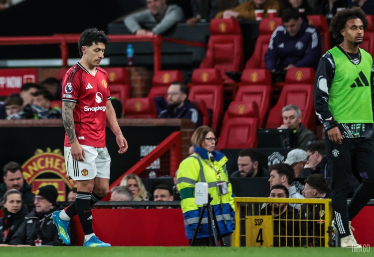 နောက်ပြီး ယူနိုက်တက်က ပရီးမီးယားလိဂ် တန်းဆင်းဇုန် အန္တရာယ် ရှိတဲ့ လိဒ်စ်ယူနိုက်တက်ကို အိမ်ကွင်းမှာ ရှုံးနိမ့်ခဲ့တာ ဖြစ်ပါတယ်။