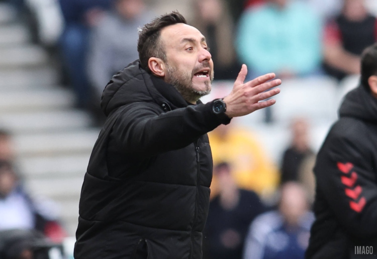 စပါးဟာ ပရီးမီးယားလိဂ် လက်ကျန် ပွဲစဉ်တွေ အဖြစ် ဝုဗ်၊ ဗီလာ၊ လိဒ်စ်၊ ချဲလ်ဆီး၊ အဲဗာတန် တို့နဲ့ ဆက်တိုက် ပွဲကြပ်တွေ ကစားရဦးမှာ ဖြစ်ပါတယ်။